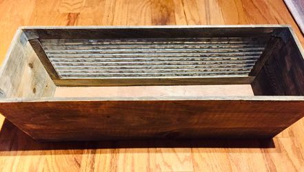 Garden Flower Pot/ Crate