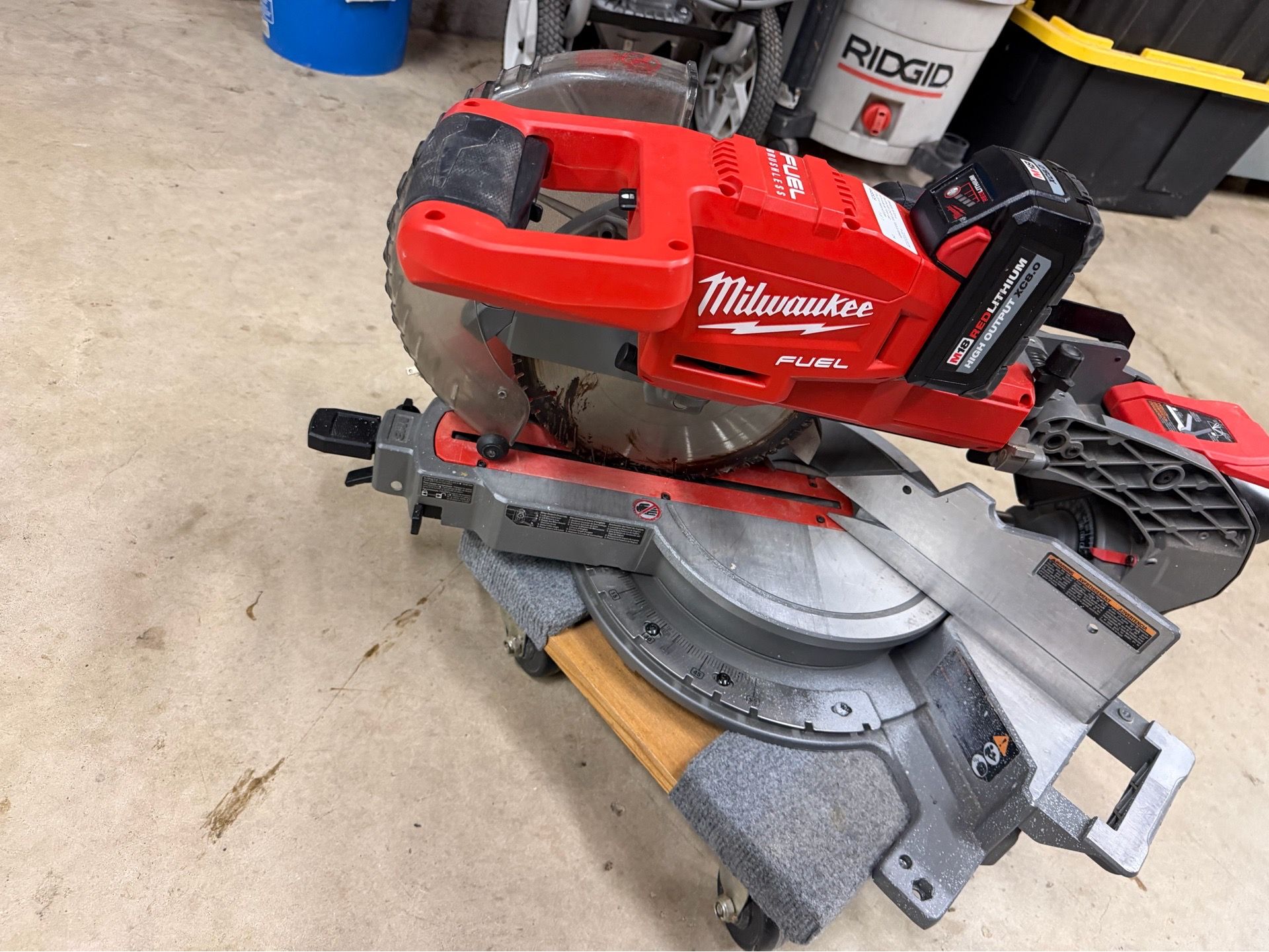 10” dual bevel compound sliding miter saw