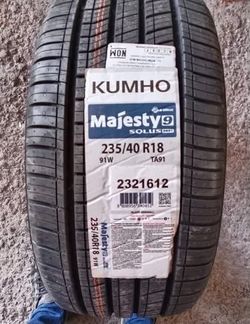 235/40/18 Set De Llantas Kumho