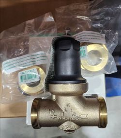 Wilkins
1-1/4 in. NR3XL Cast Bronze Pressure Reducing Valve with Double Union FNPT Copper Sweat Connection Lead Free
