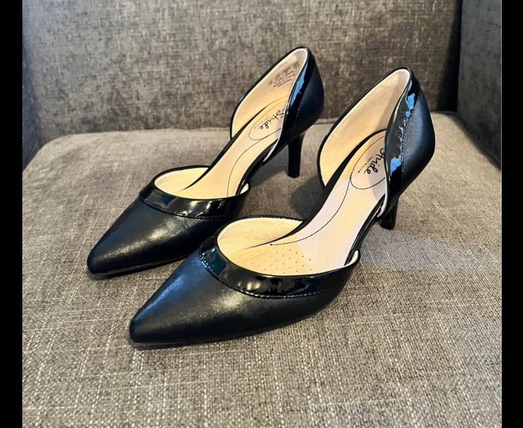 Lifestrides Black Heels Size 7ww