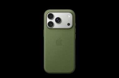 official Apple TechWoven Case with MagSafe in Green