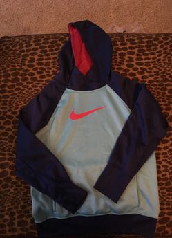 Nike girls hoodie size large