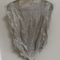 BEAUTIFUL VICTORIA SECRET GOLD LACE BODYSUIT 