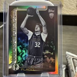 Cooper Flagg holo rookie Card !!!