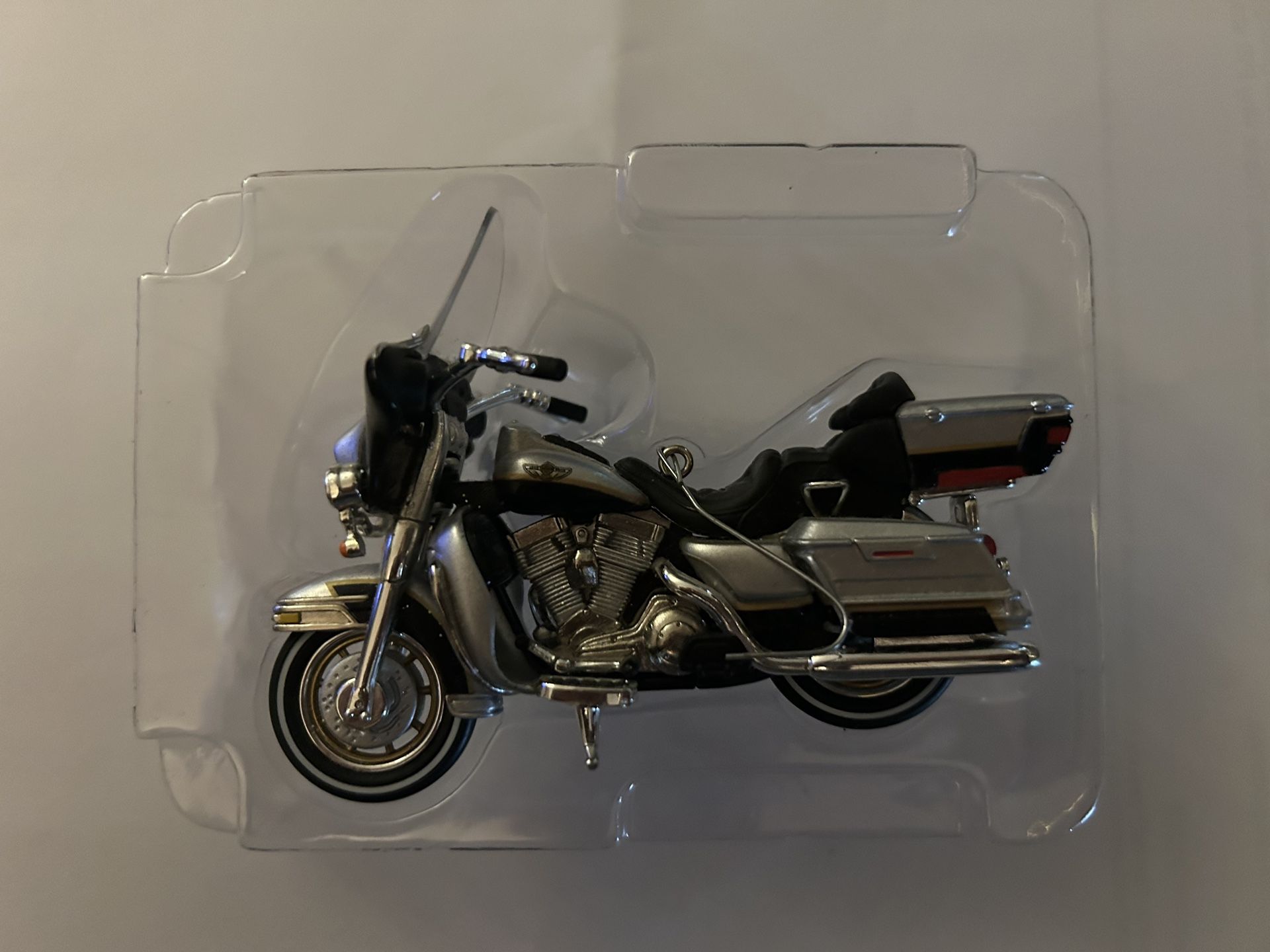 9 Harley Davidson ornaments