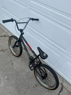 Custom Built Free Agent Novus 20’’BMX Bike