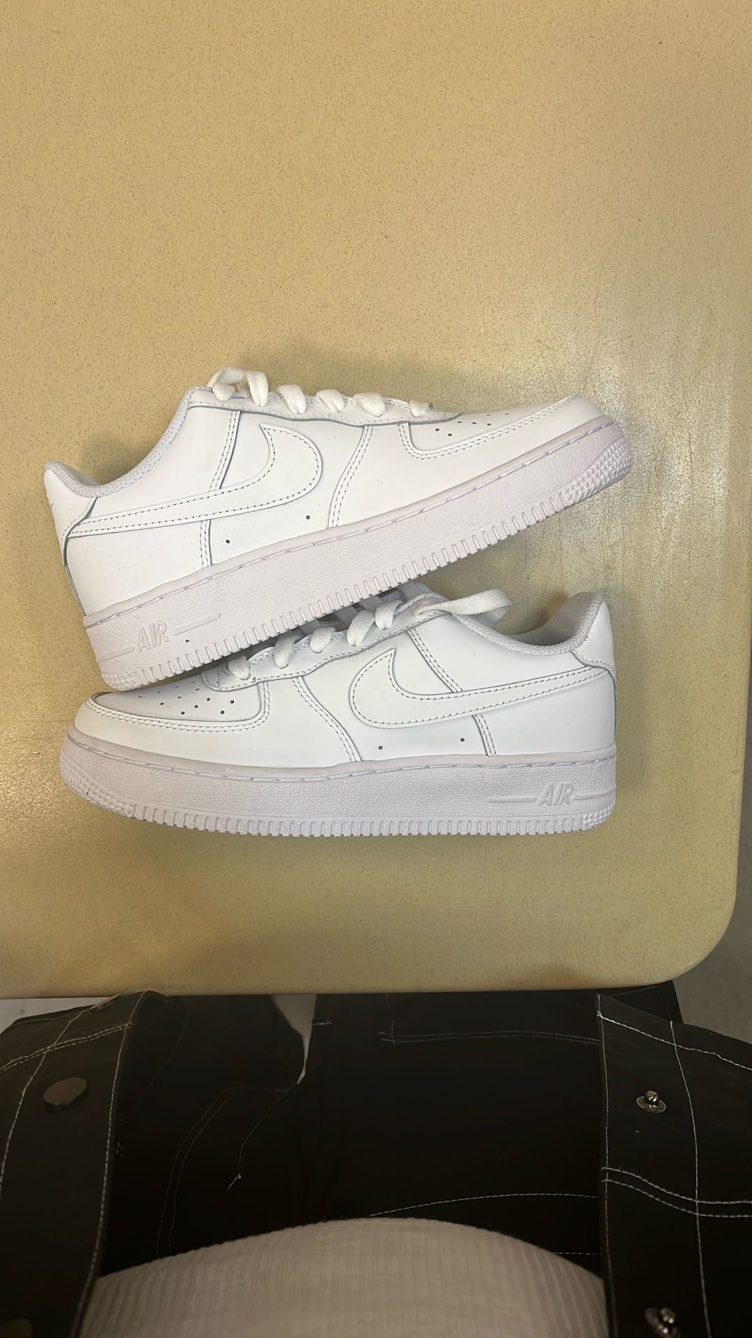 Nike Air Force 1 Size 3.5