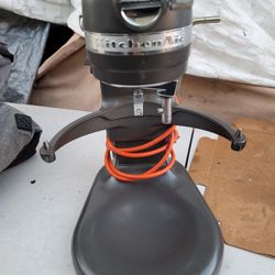 Commercial Kitchenaid Mixer  8 Qt