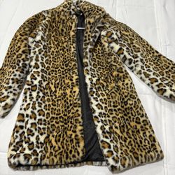 Leopard Coat 