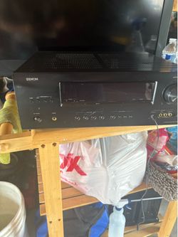 Denon receiver- Model No AVR-1312