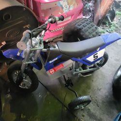 Razor Dirt Bike 