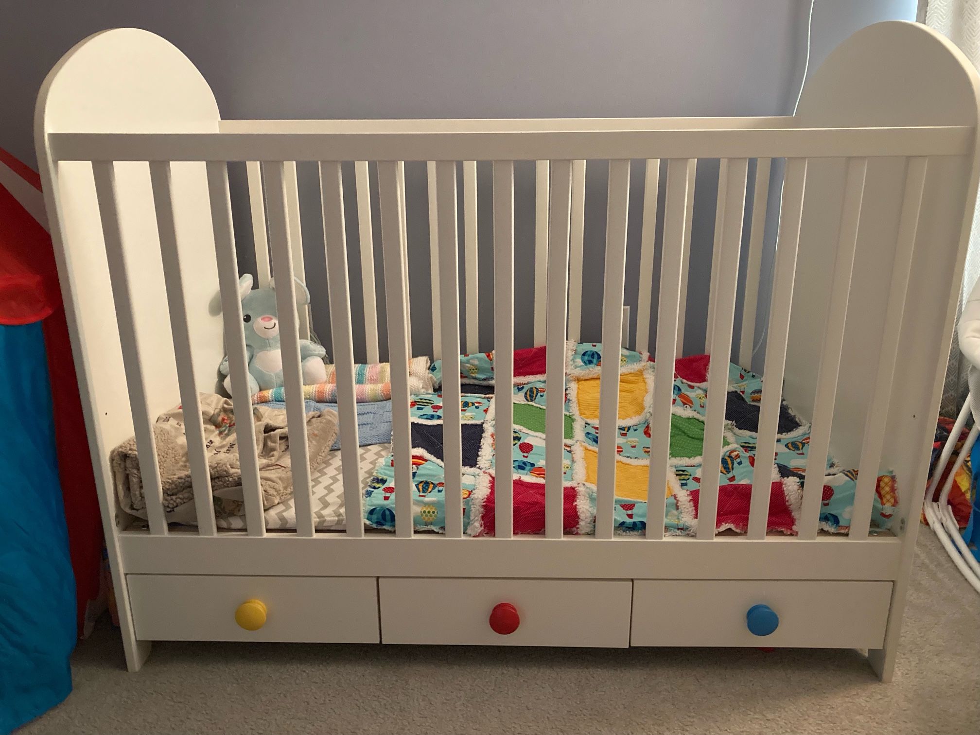 Crib / Toddler Bed
