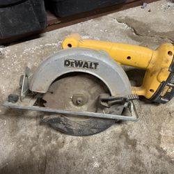 Dewalt Saw