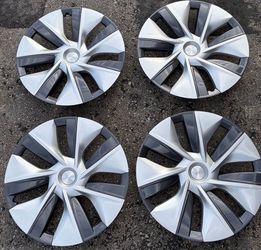 Tesla Y 19 inch wheel covers set of 4