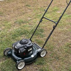 Lawnmower 