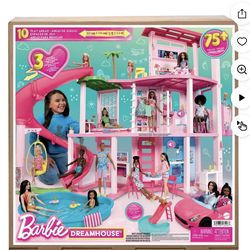 Barbie Casa de Muñecas y Set de Juego Dreamhouse Pool Party con Más de 75 Piezas, 45 Pulgadas, Tobogán y Elevador para Cachorros