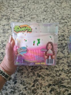 Squeezee Sweetz Scented Cupcake
