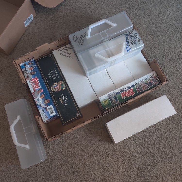 Basketball Football And Baseball Cards ..Ufc Cards...