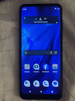 MOTOROLA MOTO G PLAY BRAND NEW IN BOX !