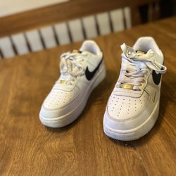 Nike Air Force Ones Men’s Size 8 