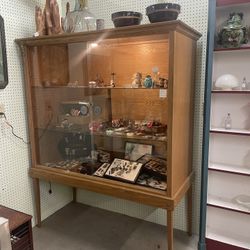 Beautiful Display Case Solid Oak
