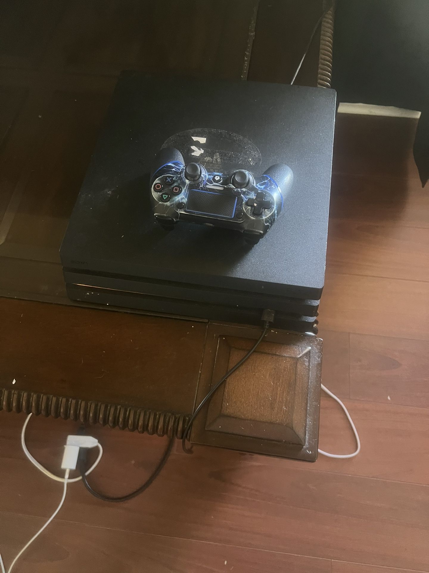 PS4 + Controller