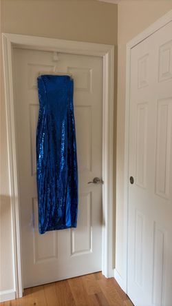 Sequent full length gown size 6