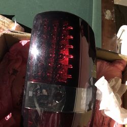 2000-2006 Chevy/GMC Suburban/Yukon XL Taillights 