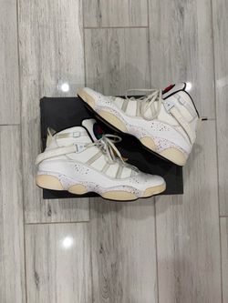 Jordan 6 retro white thunder sneaker