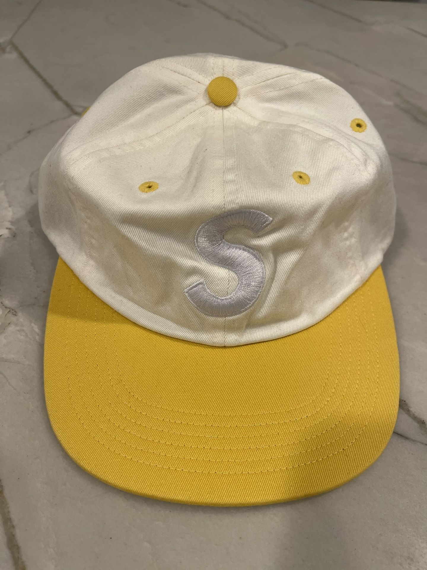 Supreme Two tone S Logo 6 Panel Hat - Yellow And White One Size Fits Most