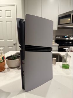 PS5 Pro 2TB