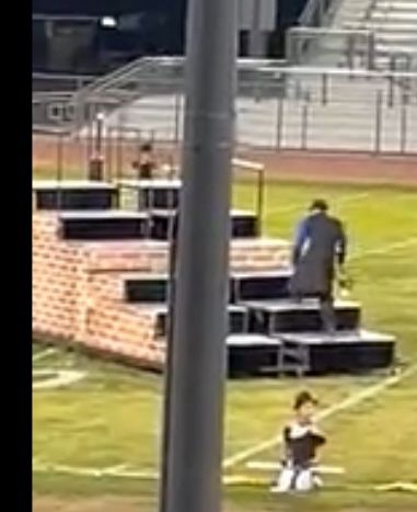 Stood Props