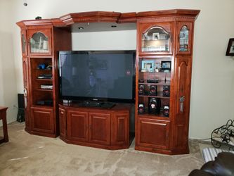 Entertainment center set