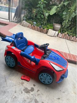 Spider-Man super car