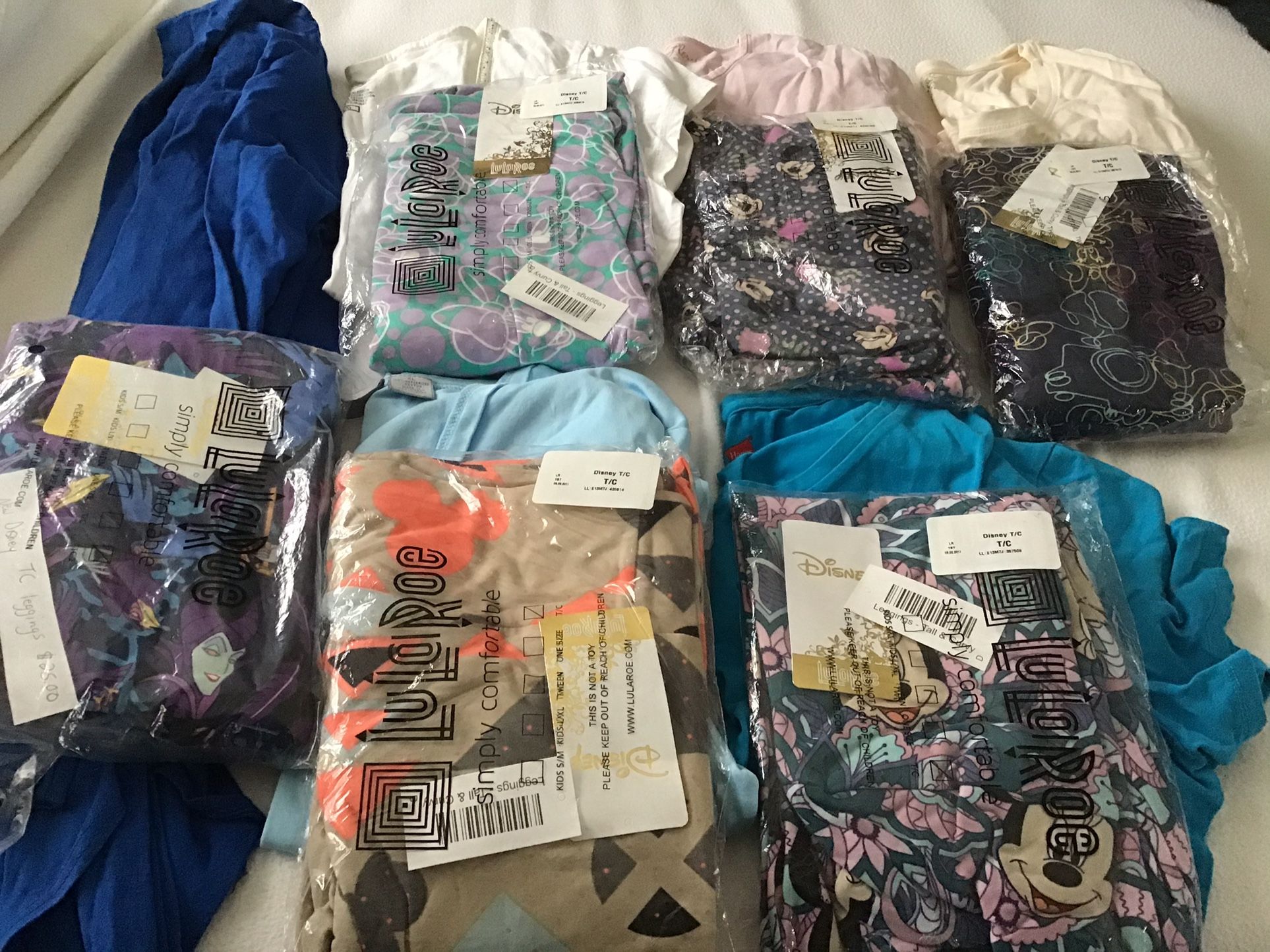 Leggings TC Lularoe Disney With Two Free Tops