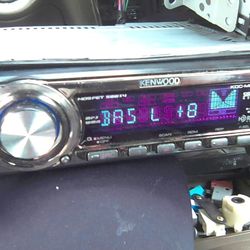 Kenwood KDC/MP4028 CD Receiver, Built In Amp, 50×4, MP3, Siruis Ready