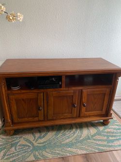 Tv Entertainment Center
