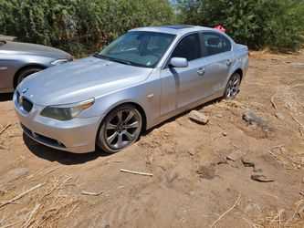 2005 BMW 530i
