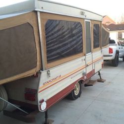 1981 Starcraft Galaxy 2106 Pop-Up Camper Trailer
