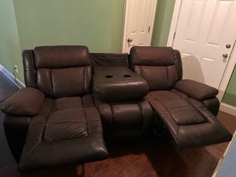 Recliner couch