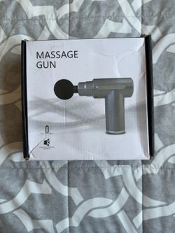 Like New Rechargeable Massage Gun w/ 4 Massage Heads – USB-C