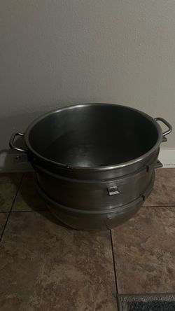 Hobart legacy HL600 60qt mixing bowl