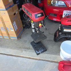 SKIL  Drill