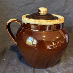Vintage Pfaltzgraff Drip Bean Pot Cookie Jar USA
