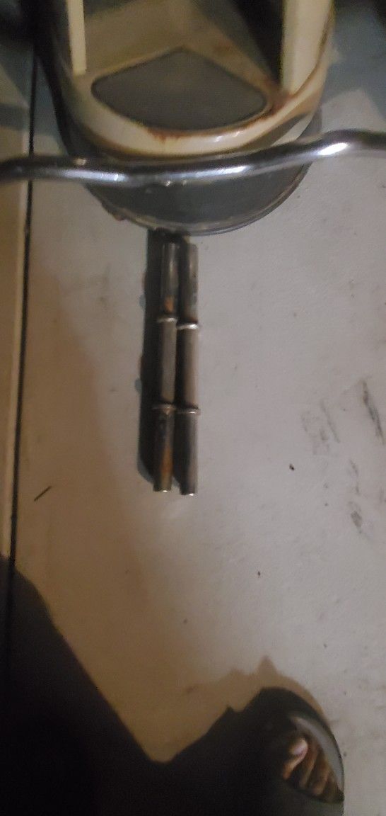 Curl bar 2 25 Pd Iron Plates 2 Single Hand Dumbell Bars