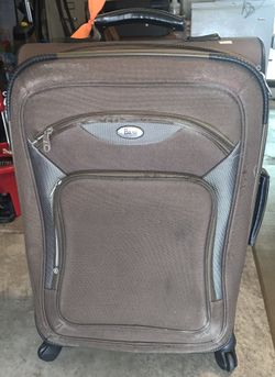 Bass Suitcase / Luggage