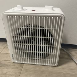 Move-Out Sale! Pelonis 1500W Space Heater 🔥