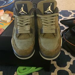 Air Jordan 4 Craft 