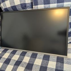 32 Inch 4k Samsung Business UH850 Series QHD 3840x2160 QLED Monitor